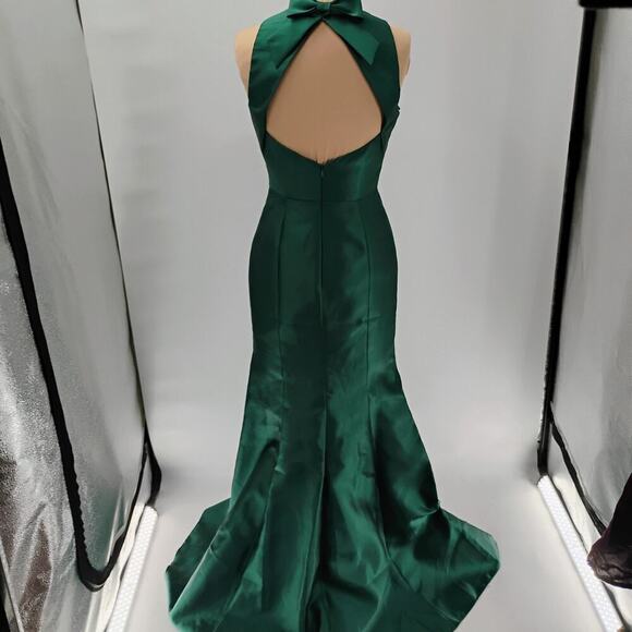 Alfred Sung D824 Hunter Green Jewel Neck Open Back Bow Gown Size 2 - Picture 13 of 16